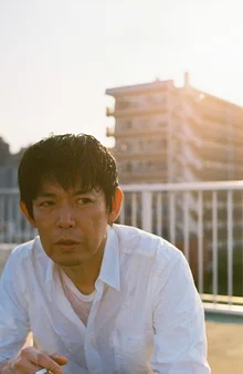 [인터뷰] <꽃다발 같은 사랑을 했다> 사카모토 유지 작가, 