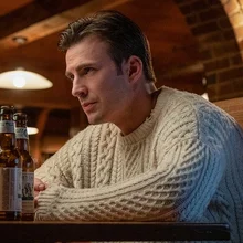 [할리우드 소식] 크리스 에반스X드웨인 존슨, 아마존 위해 뭉친다