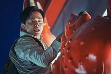 <엑시트>, 의주랑 용남이는 뭐 여유가 넘쳐나서 헬기를 양보했는 줄 아나?