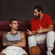 진지한 그에게 몰표! 코미디 장인 아담 샌들러가 의외로 빛나는 순간, 넷플릭스 <허슬>