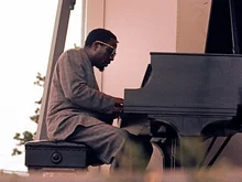 재즈 축제 생각나는 가을! 뮤직 페스티벌 여흥이 한가득이라 맥주 10캔 따게 만드는 영화들