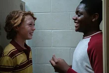 어릴 적 앨범 들춰보게 될 걸? <아마겟돈 타임>부터 <미나리>까지! 자전적 유년시절 담은 영화들