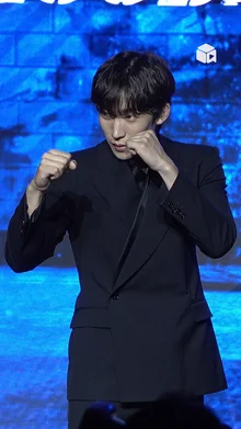 이상이 전설의 한예종 10학번 과대답게 복싱 포즈 잘하는 거 보실 분? [사냥개들]