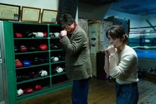 혼란과 고민 속에서도 우직하게 자신의 길을 걸어가는 이들에게 바치는 <너의 눈을 들여다보면>