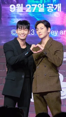 지창욱X위하준 두 분 이러시는 이유가 있을 거 아니에욬ㅋㅋ [최악의 악]