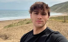 [할리우드 소식] 애쉬튼 커쳐-밀라 쿠니스가 사과영상 올린 이유