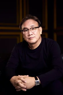 [인터뷰] 〈서울의 봄〉김성수 감독, “악당들은 악당들일 뿐. 세상은 그대로야!”