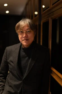 〈외계+인 2부〉 최동훈 감독, “난 최동훈이 아니야! 내 뇌를 속이면서 편집하고 또 편집했다.”