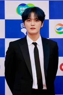 [2024 BIFAN 3号] [インタビュー] 〈紳士: 悪鬼の囁き〉俳優キム・ジェジュン、「K-シャーマンのアクションに期待してください！シリーズ化する？」