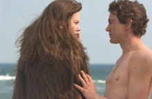 [강정의 씬드로잉] 털 속에 숨은 몸은 보물일까 괴물일까 〈퍼〉