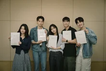 공명X신은수, 넷플릭스 〈고백의 역사〉에서 만난다