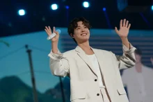 パク・ボゴム、横浜ファンミーティング2万人熱狂『BE WITH YOU』ツアー開始...キム・ソヒョン・イ・サンイがサプライズ登場