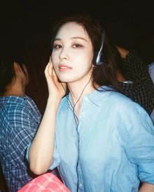 Kwon Jin-ah to Release Digital Single 'White Wine' on the 13th