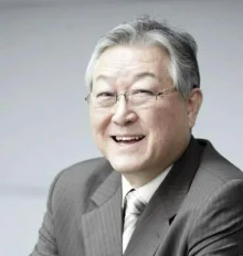 膀胱癌で亡くなった「会長専門俳優」故キム・ソンウォン、今日3周忌