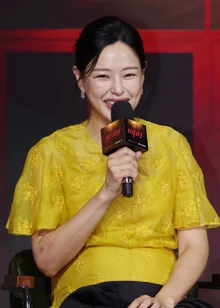 [On-site Photo] Lee Ha-nee Participates in Netflix Series 'AEMA' Production Presentation with a Full-term Body