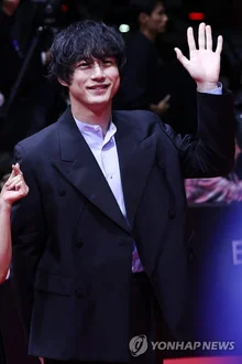 Kentaro Sakaguchi, Personal Life Controversy Leads to Cancellation of Busan Film Festival Press Conference