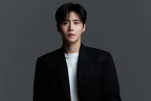 金宣虎，否認家庭法人逃稅疑雲... Fantagio 