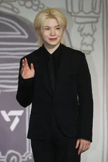 SEVENTEEN 的宇治，15日入伍服役...「我會健康地回來」