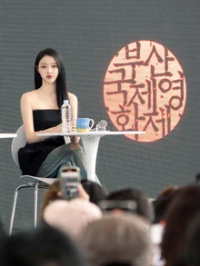 『オーマイガール』ユア、俳優デビュー作『プロジェクトY』で釜山国際映画祭に登場！