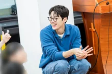 コンミョン、ワールドビジョンと共に児童養護施設で温かいボランティア活動を行う