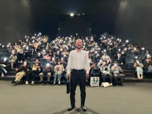 100% Synchronization, Coach Yamato of 'Exit 8' Visits Korea Certification