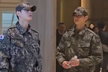 [포토&] 차은우 일병 에이펙(APEC) 환영만찬 사회 출격