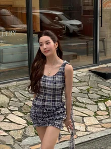 [フォト&] 'スターの日常' クォン・ウンビ、ノースリーブドレスで見せた完璧なシルエット