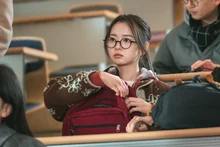 『第4次愛の革命』ファン・ボムビョル、‘工大の美人’(?)に驚きの変身！