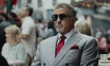 シルベスター・スタローン主演『タルサ・キング4』、撮影直前に26名大量解雇の論争