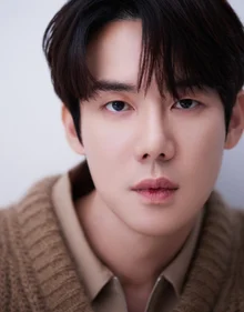 Yoo Yeon-seok Confirmed as Lead in 'Shin Irang Law Firm'... Acting as a Lawyer Who Sees Ghosts