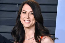 [Photo] Amazon's Jeff Bezos' ex-wife ‘MacKenzie Scott’. Donated a total of $7.1 billion to non-profit organizations this year