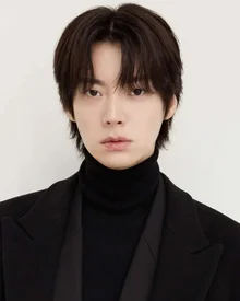 Actor Ahn Jae-hyun Signs Exclusive Contract with ‘Studio Yuhu’ Alongside Kang So-ra, Kyung Soo-jin, and Kim Dong-wook