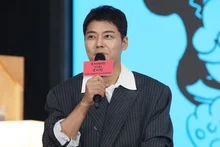 チョン・ヒョンム、警察の捜査に「9年前の診療記録」を公開…医療法違反を真っ向から反論