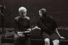 [Video&] James Cameron & Billie Eilish Meet in a 3D Concert Film!