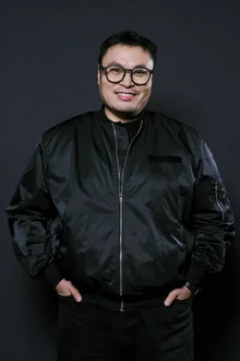 [인터뷰] “한국 호러 드라마의 기준이 되고 싶었다” 〈조명가게〉강풀 작가