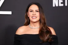 윤여정 조롱에 이어 히틀러 옹호까지? 카를라 소피아 가스콘 넷플릭스도 손절