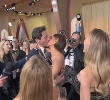 왜 할리 베리는 애드리언 브로디에게 키스했나?