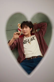 BTS 제이홉, 올해 솔로로 신곡 2곡 더 낸다…