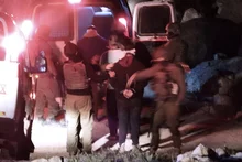 올해 아카데미 수상작 〈노 아더 랜드〉의 팔레스타인 감독 자택서 피습…이스라엘군에 체포