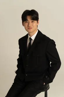 [인터뷰] 〈거룩한 밤: 데몬 헌터스〉 이다윗 “어릴 때는 재미로 하던 연기... 지금은 책임감”