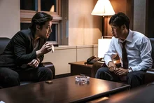 〈야당〉, 황금연휴 극장가 석권…올해 가장 흥행한 한국 영화 될까?