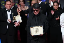 이란 거장 자파르 파나히, 〈잇 워스 저스트 언 액시던트〉로 칸 황금종려상 수상