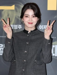 [포토&] '시사회 현장' 한소희·전종서, 80억 금괴 탈취… '프로젝트 Y'의 강렬한 시선들