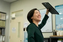 「公務員也能跳弗拉明戈？」...《瘋狂舞蹈辦公室》，捕捉閻惠蘭的雙重生活