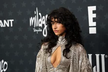 「墨西哥裔角色，我無法擔任」... 奧德薩·阿齊昂，爭議結束後退出A24電影《深切割（Deep Cuts）》