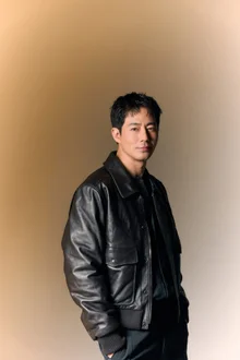 「國寶級粉絲愛」趙寅成，自掏腰包舉辦《休敏特》特別上映會…邀請孤兒院青少年溫暖