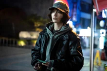 ナナ、権力の盤を読む情報源になった...『クライマックス』で冷たい緊張感を引き起こす