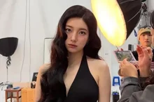 [Photo &] Suzy Stuns in Cream Dress... Unmatched 'Goddess Aura'