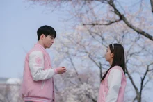 Seo Kang-joon Becomes Everyone's Boyfriend... A Stellar Performance as Ji-soo's First Love Senior in 'Boyfriend on Demand'
