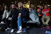 [文化&] 拋下奧斯卡獎的肖恩·潘，驚喜造訪烏克蘭